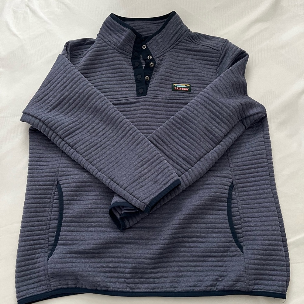 Gray/purple llbean button up pullover! Great for adventuring outdoors!